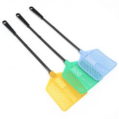 Fliegenklatsche zweifarbig, 43 cm, verschiedene Farben 